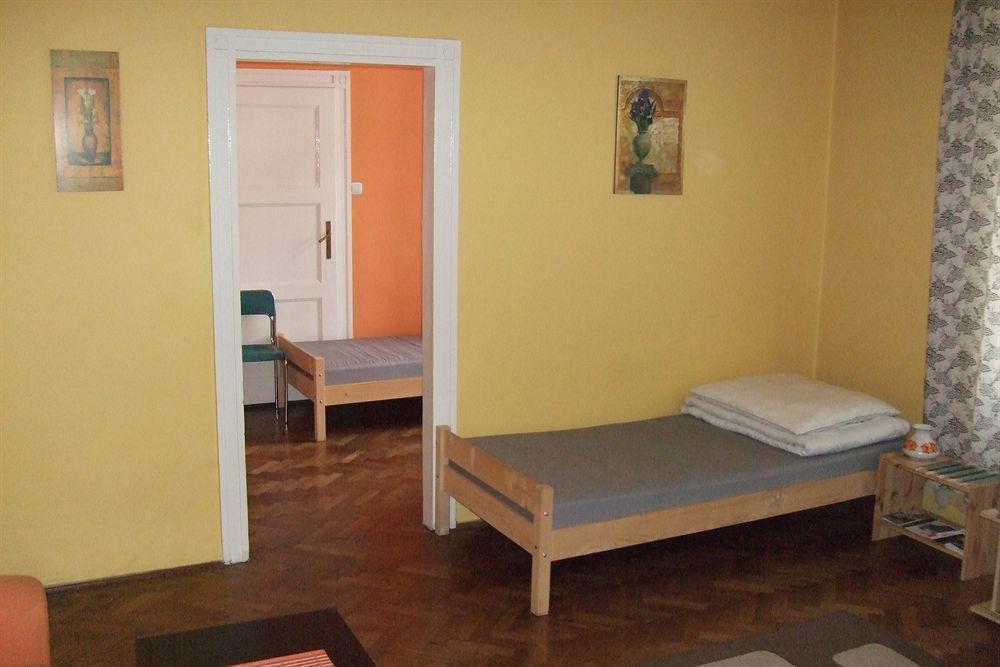 Old Walls Hostel