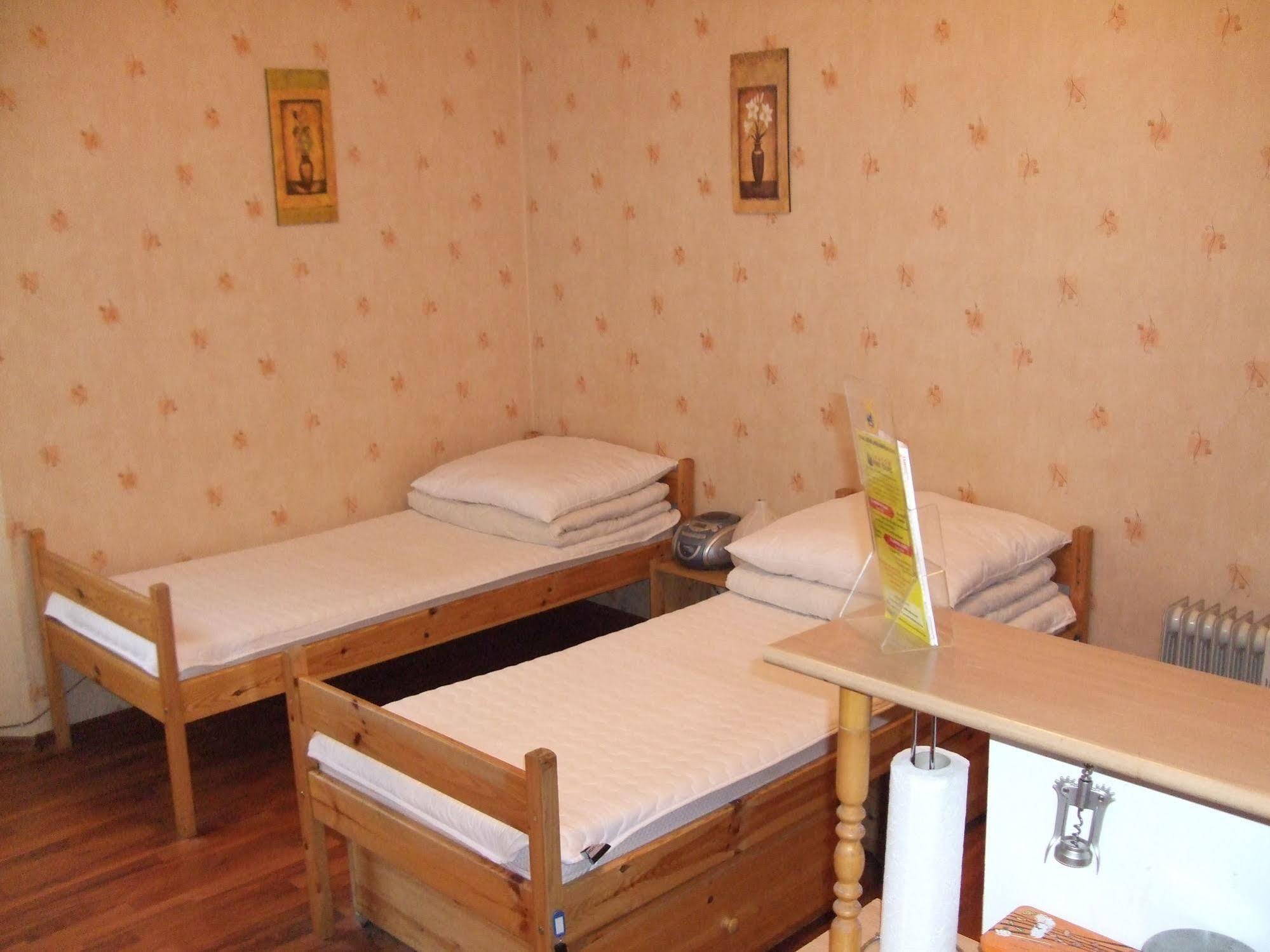 Hostel Old Walls