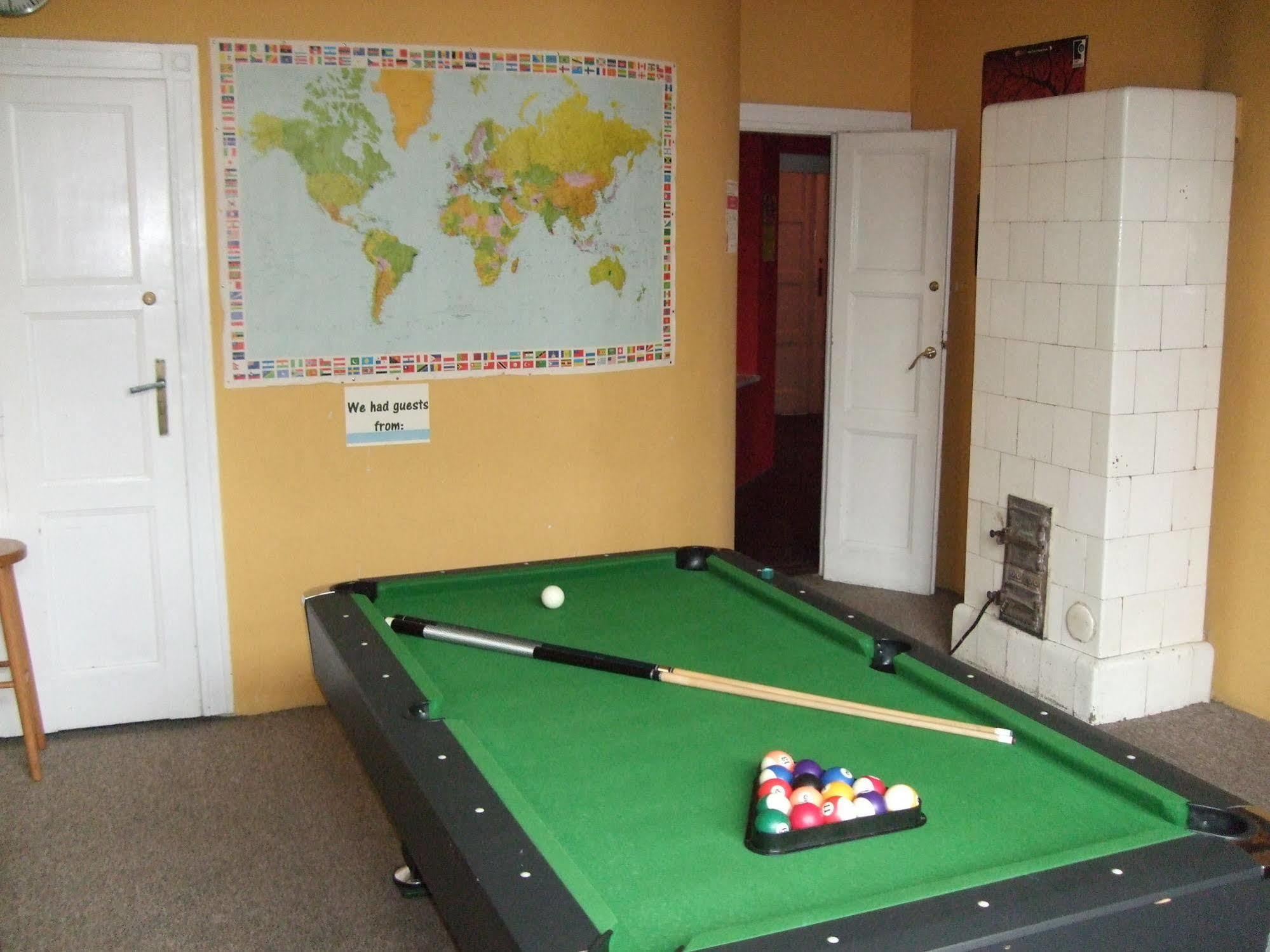 Hostel Old Walls *